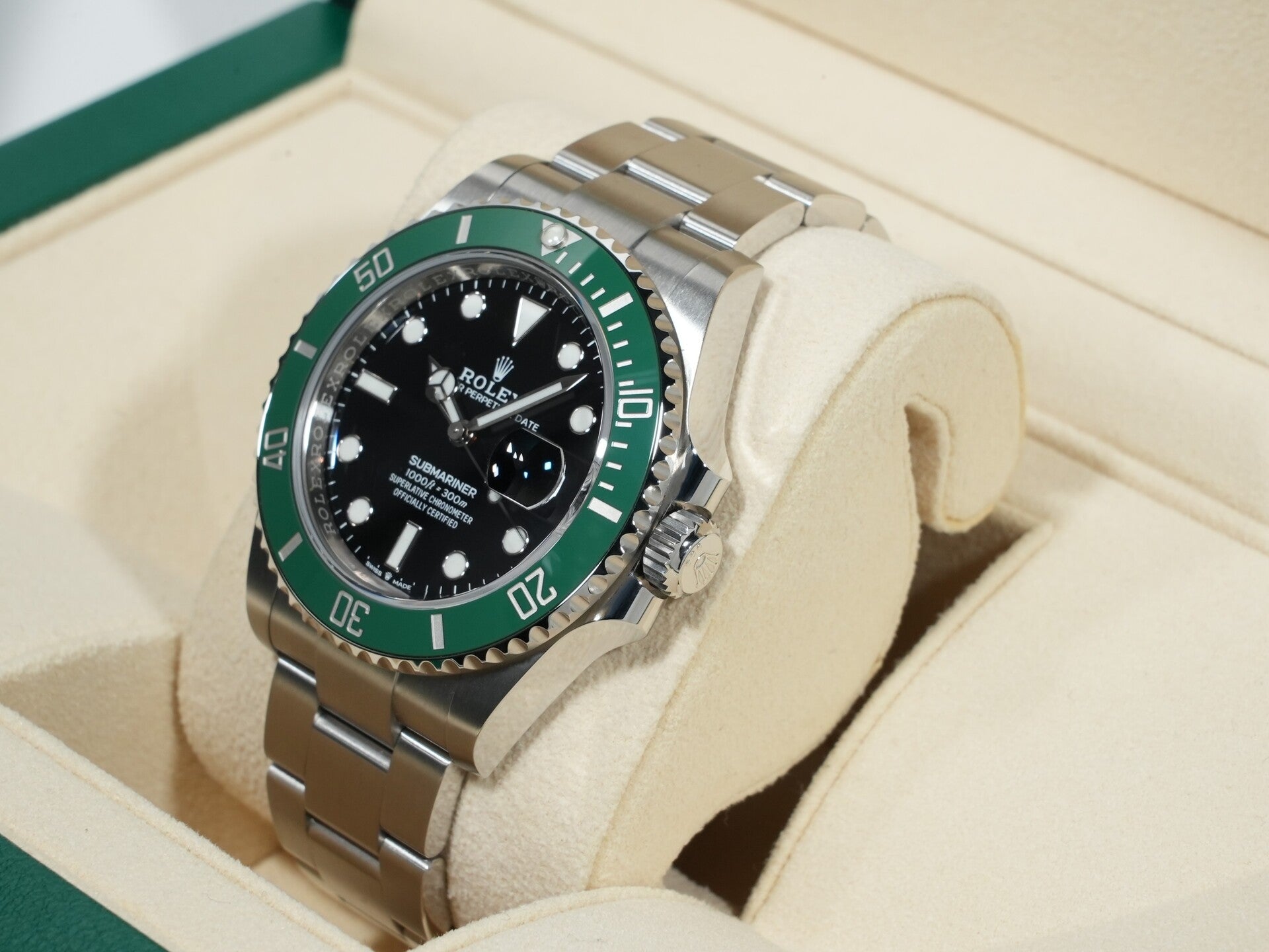 ロレックス サブマリーナー デイト Ref.126610LV ステンレススチール ブラック文字盤 未使用 ag2zzvky