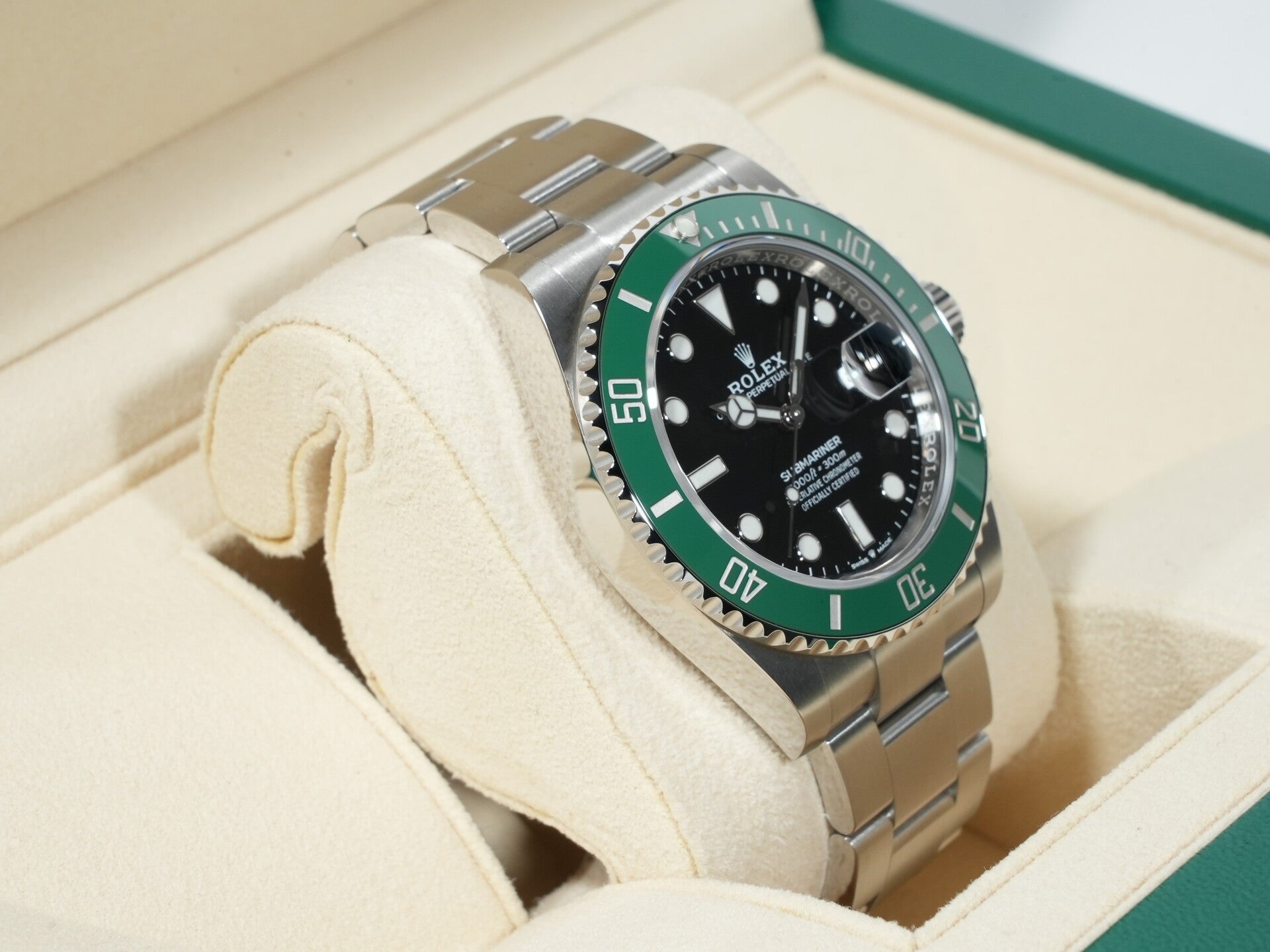 ロレックス サブマリーナー デイト Ref.126610LV ステンレススチール ブラック文字盤 未使用 ag2zzvky