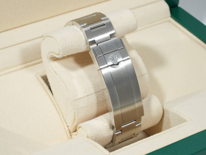 ロレックス サブマリーナー デイト Ref.126610LV ステンレススチール ブラック文字盤 未使用 ag2zzvky