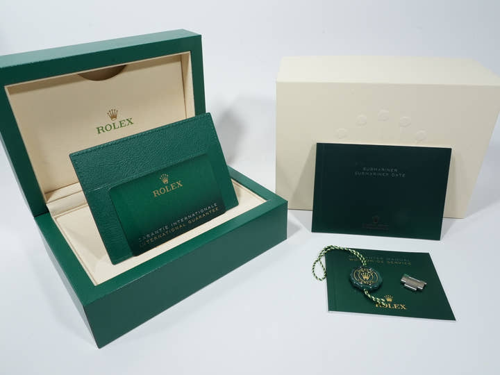 ロレックス サブマリーナー デイト Ref.126610LV ステンレススチール ブラック文字盤 未使用 ag2zzvky