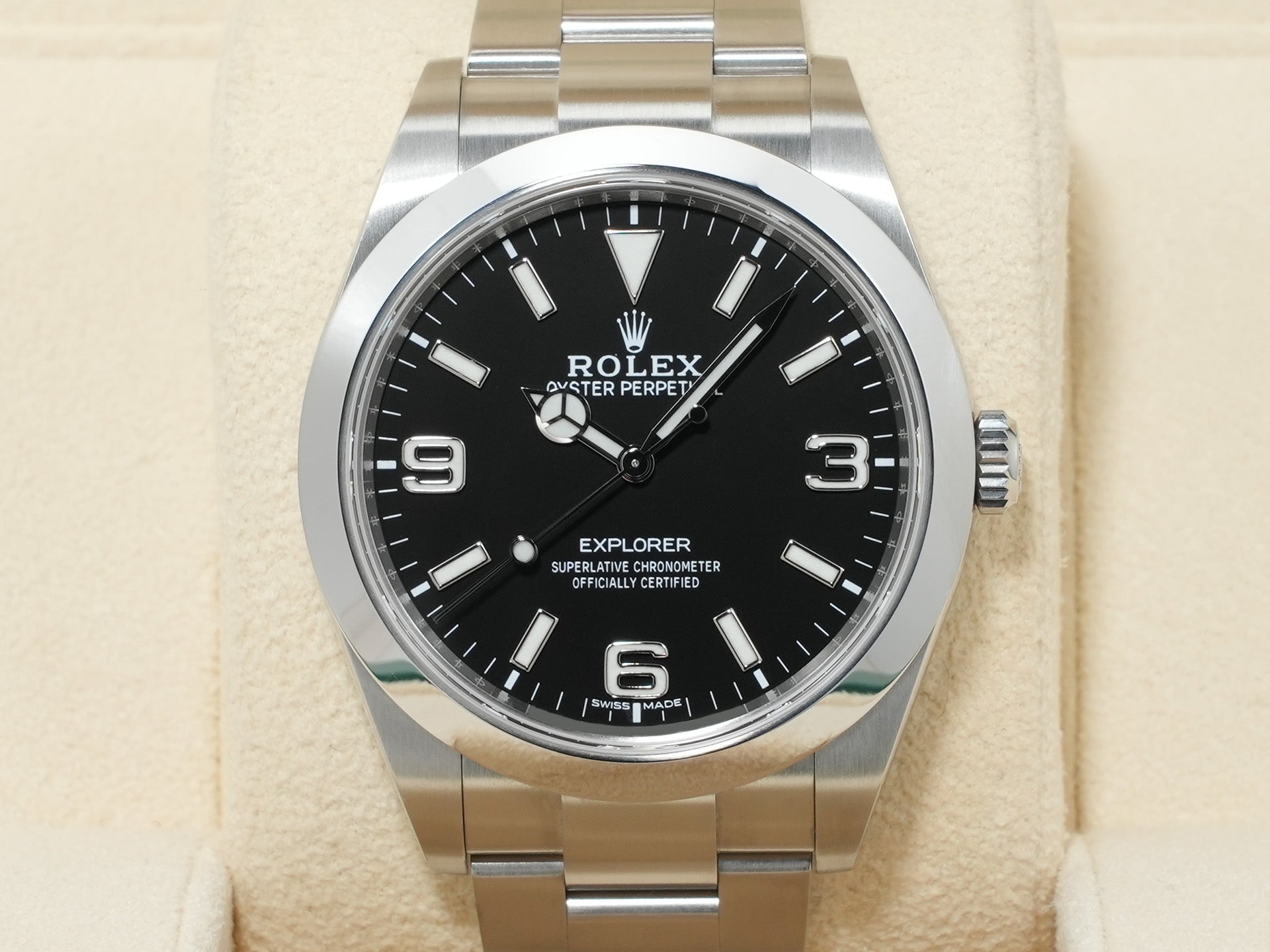 ロレックス エクスプローラーI Ref.214270 ステンレススチール ブラック文字盤 オイスターブレスレット 美中古 nmaiyz7u