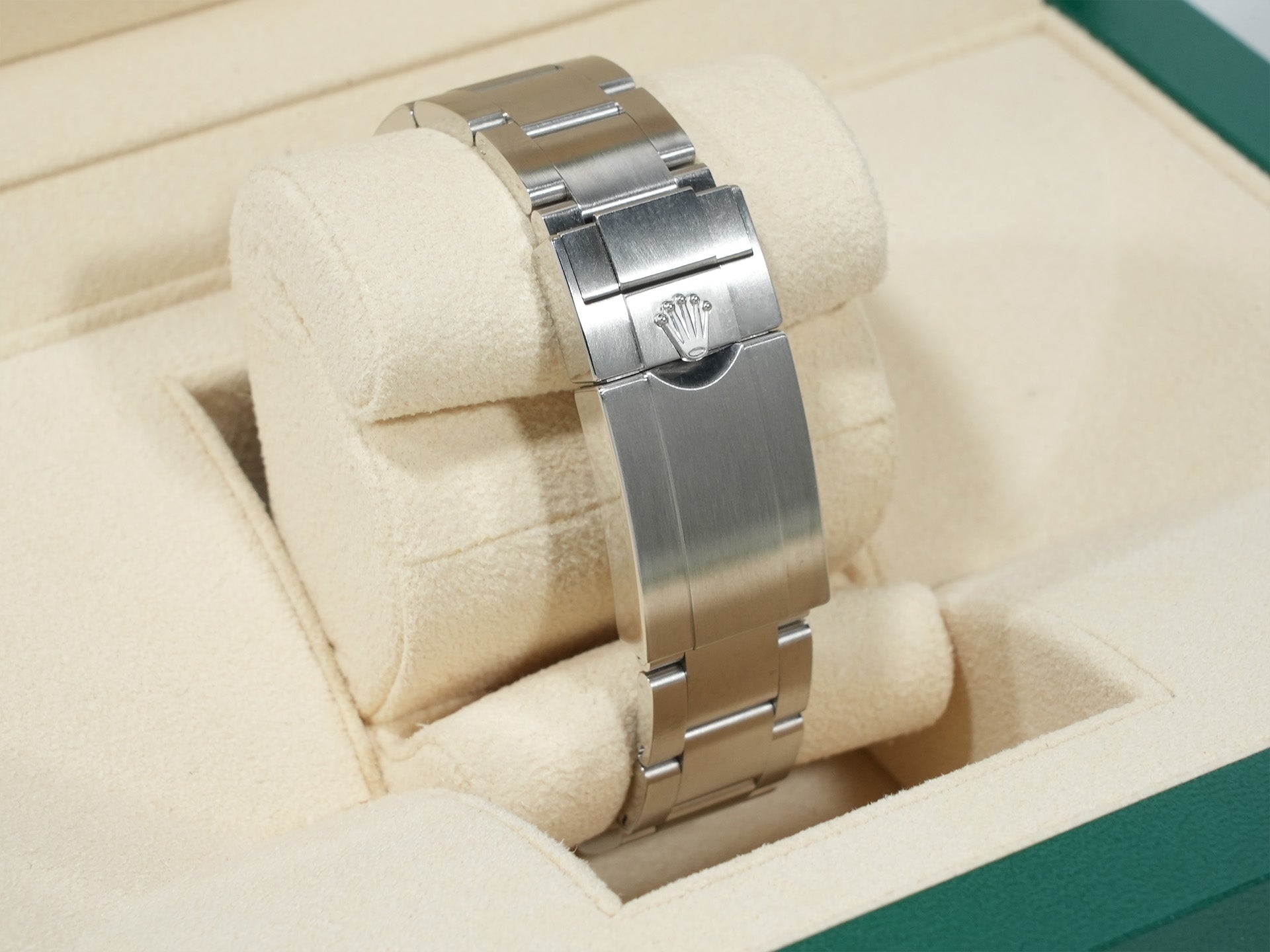 ロレックス エクスプローラーI Ref.214270 ステンレススチール ブラック文字盤 オイスターブレスレット 美中古 nmaiyz7u