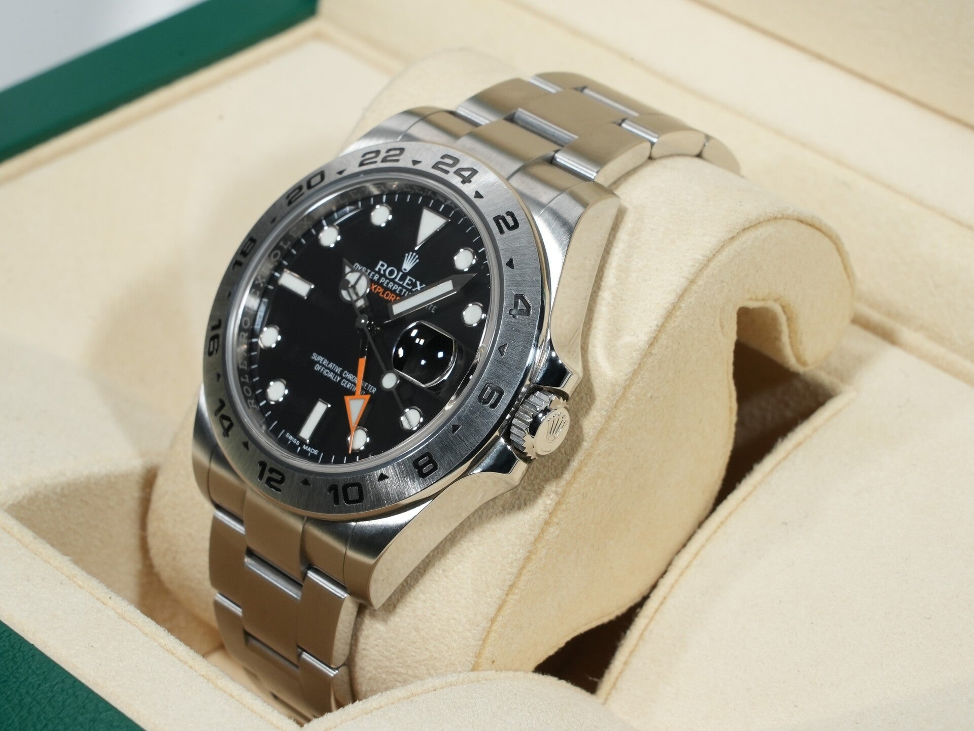 Rolex Explorer II Ref. 216570 Stainless Steel Black Dial Oyster Bracelet Excellent Condition ue63u6pd