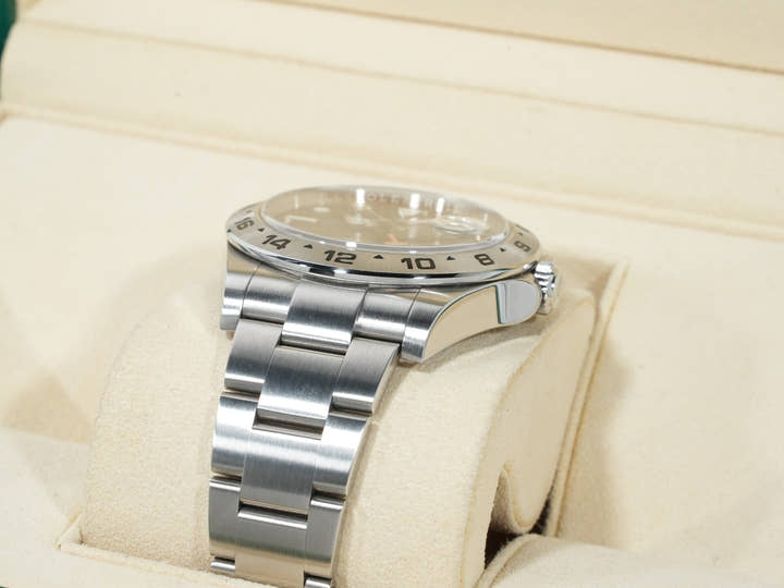 Rolex Explorer II Ref. 216570 Stainless Steel Black Dial Oyster Bracelet Excellent Condition ue63u6pd