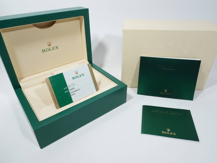 Rolex Explorer II Ref. 216570 Stainless Steel Black Dial Oyster Bracelet Excellent Condition ue63u6pd