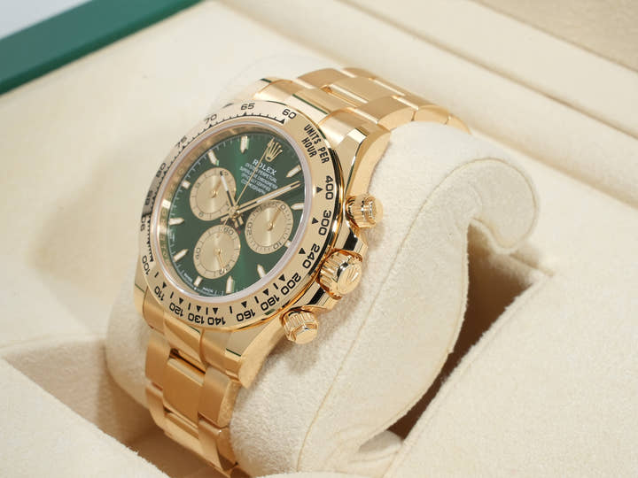 Rolex Daytona Ref. 126508 Yellow Gold Green Dial Unused cg2yvqgw