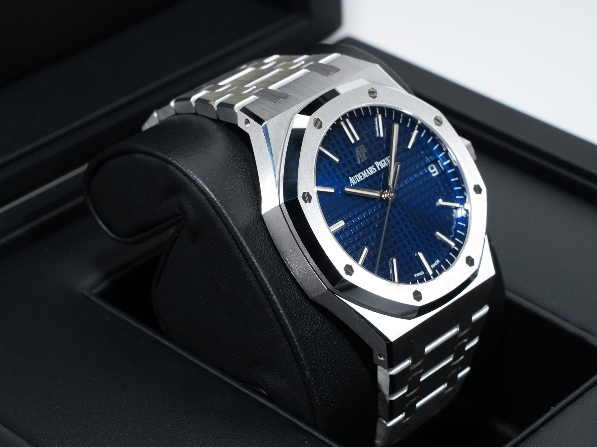 オーデマピゲ ロイヤルオーク Ref.15503BC.OO.1220BC.01 ホワイトゴールド ブルー文字盤 極美品 fuct2vx7