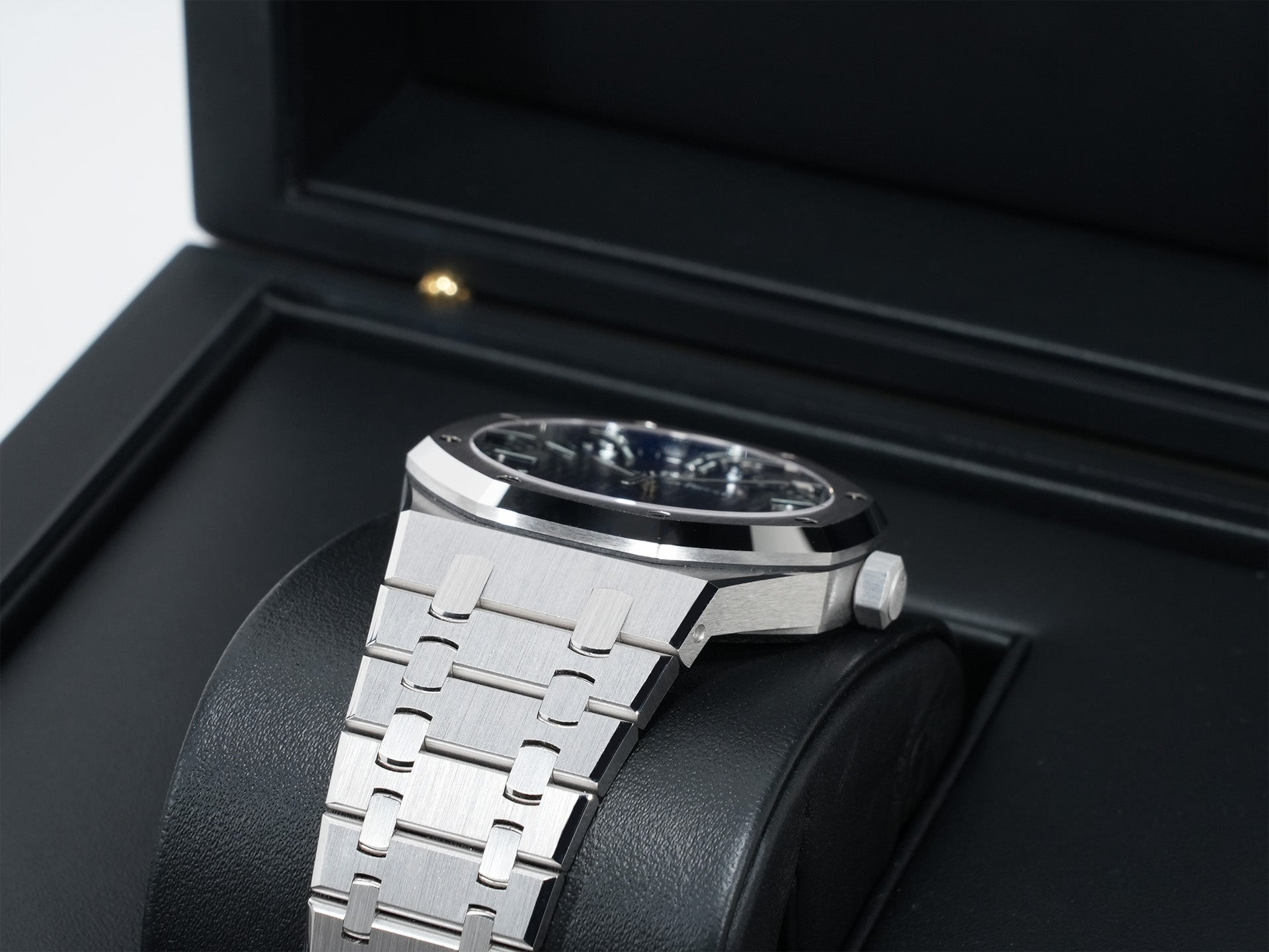 オーデマピゲ ロイヤルオーク Ref.15503BC.OO.1220BC.01 ホワイトゴールド ブルー文字盤 極美品 fuct2vx7