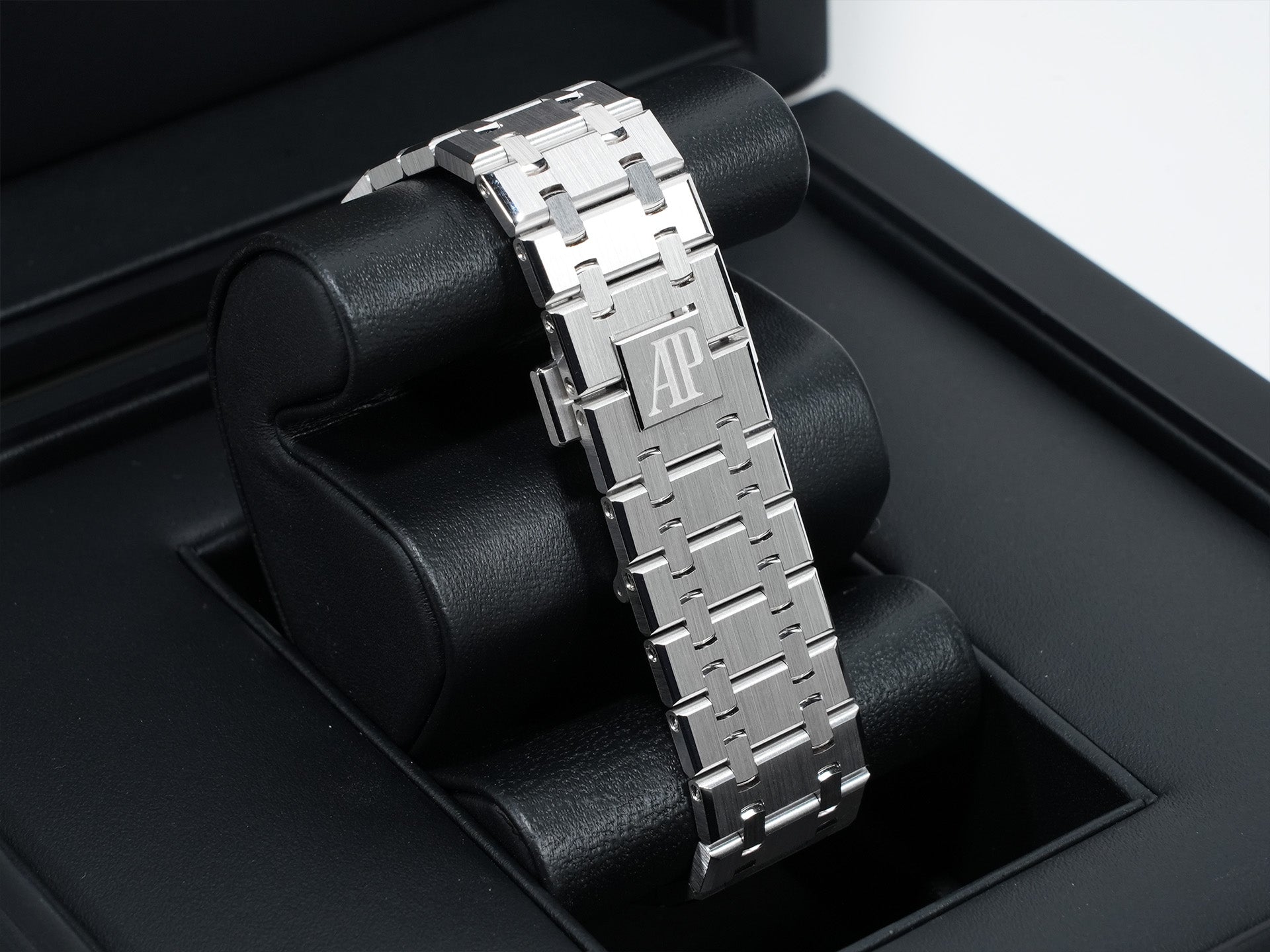 オーデマピゲ ロイヤルオーク Ref.15503BC.OO.1220BC.01 ホワイトゴールド ブルー文字盤 極美品 fuct2vx7