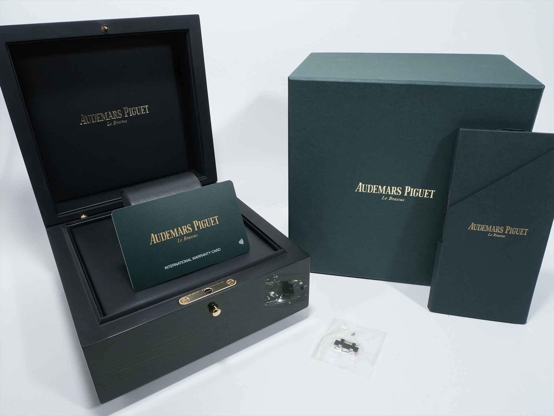 オーデマピゲ ロイヤルオーク Ref.15503BC.OO.1220BC.01 ホワイトゴールド ブルー文字盤 極美品 fuct2vx7