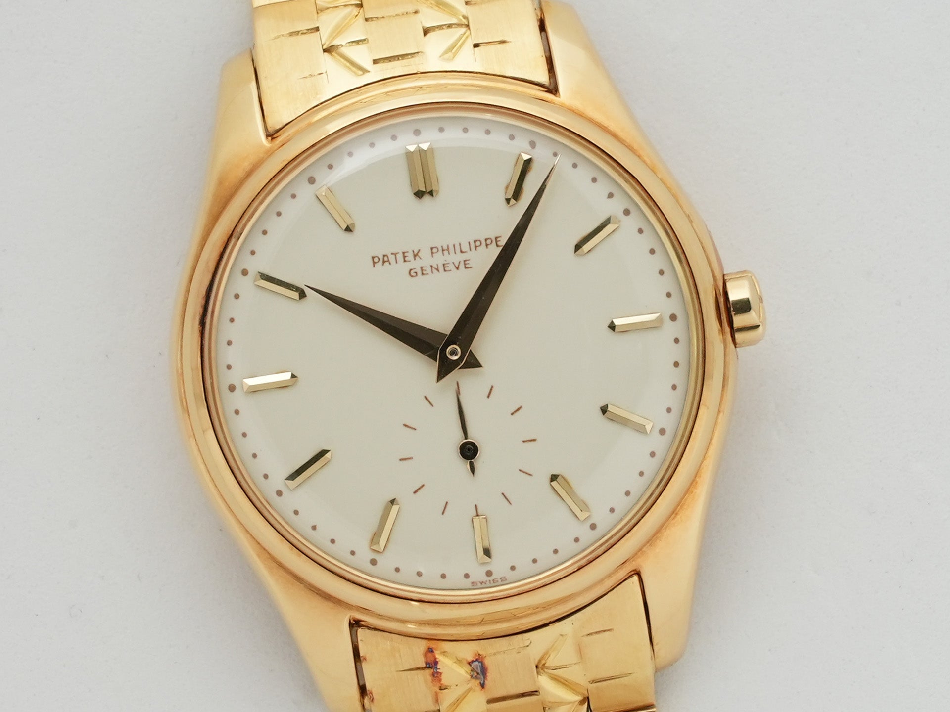 パテックフィリップ カラトラバ トロピカル Ref.2526 イエローゴールド エナメル文字盤 中古 s8of6vs6