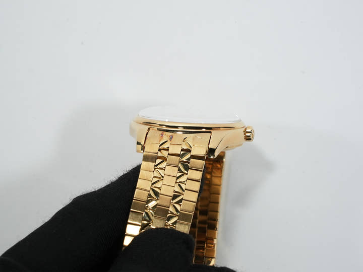 パテックフィリップ カラトラバ トロピカル Ref.2526 イエローゴールド エナメル文字盤 中古 s8of6vs6