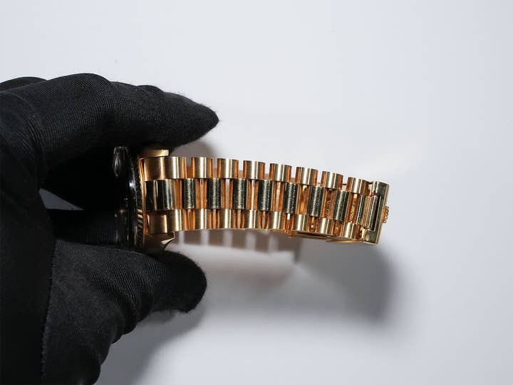 ロレックス デイトジャスト Ref.1601 イエローゴールド ブラック文字盤 中古 7evi39ki