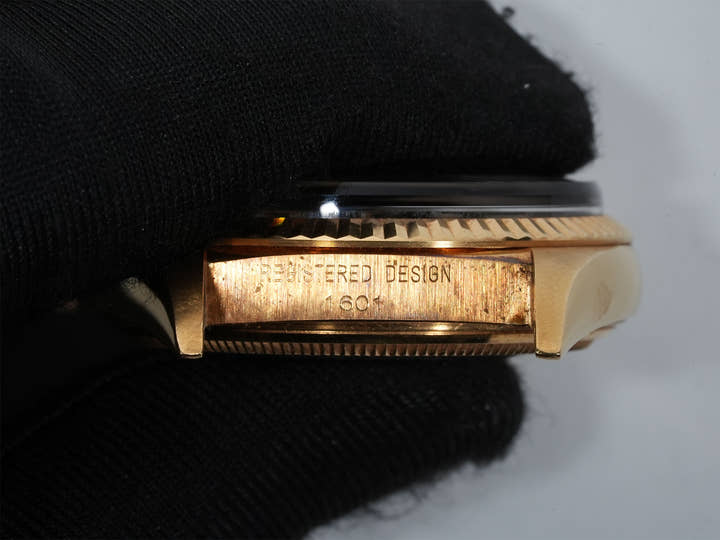 ロレックス デイトジャスト Ref.1601 イエローゴールド ブラック文字盤 中古 7evi39ki