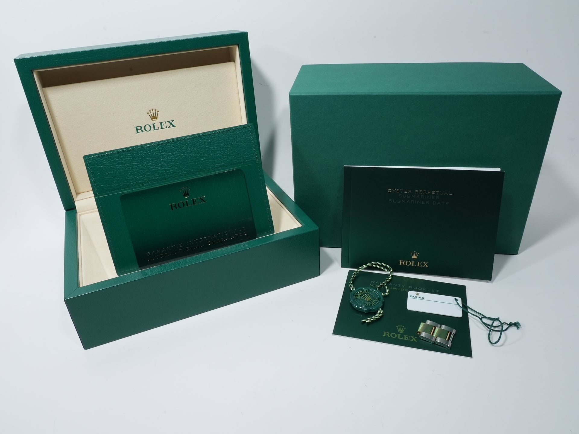 ロレックス サブマリーナー デイト Ref.126613LN ステンレススチール/イエローゴールド ブラック文字盤 美品 h2zpasa3