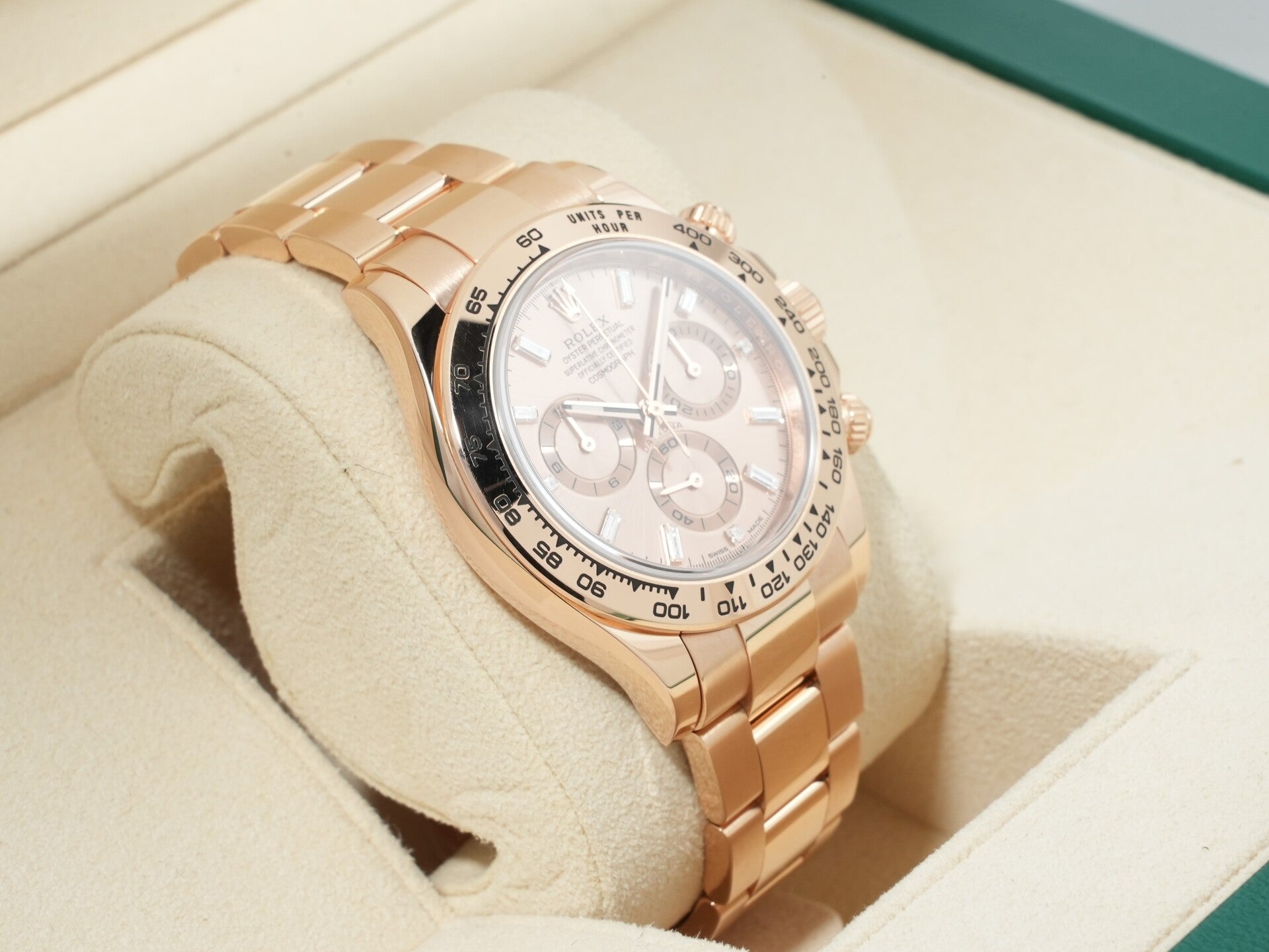Pre-owned Rolex Daytona Ref. 116505A Everose Gold with Pink Diamond Dial (11 Diamonds) aafq4t26