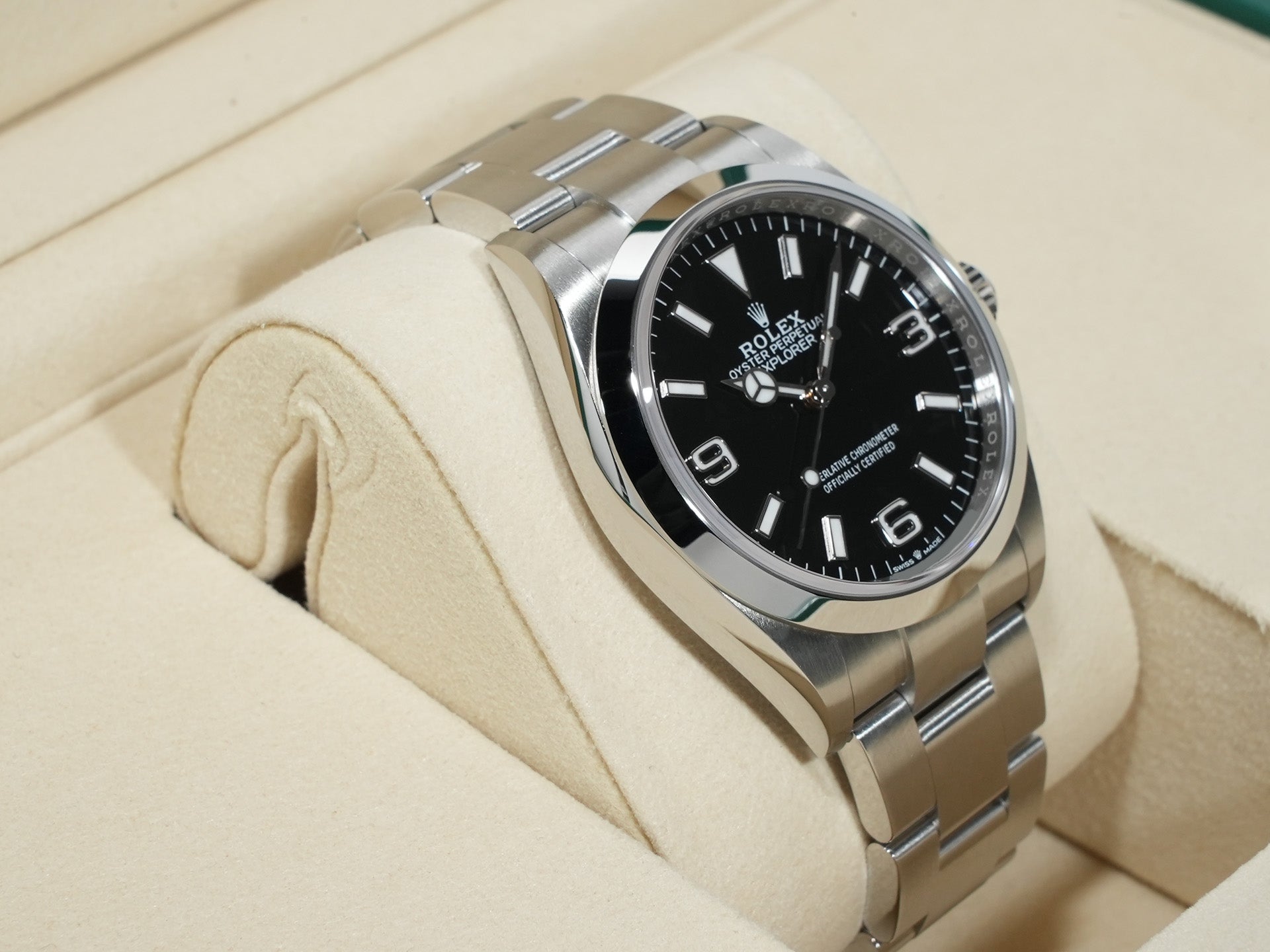 ロレックス エクスプローラー36 Ref.124270 ステンレススチール ブラック文字盤 オイスターブレスレット 極美品 52z2mb3o