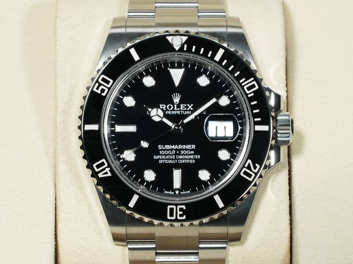 ロレックス サブマリーナー デイト Ref.126610LN ステンレススチール ブラック文字盤 未使用 6nor4q3n