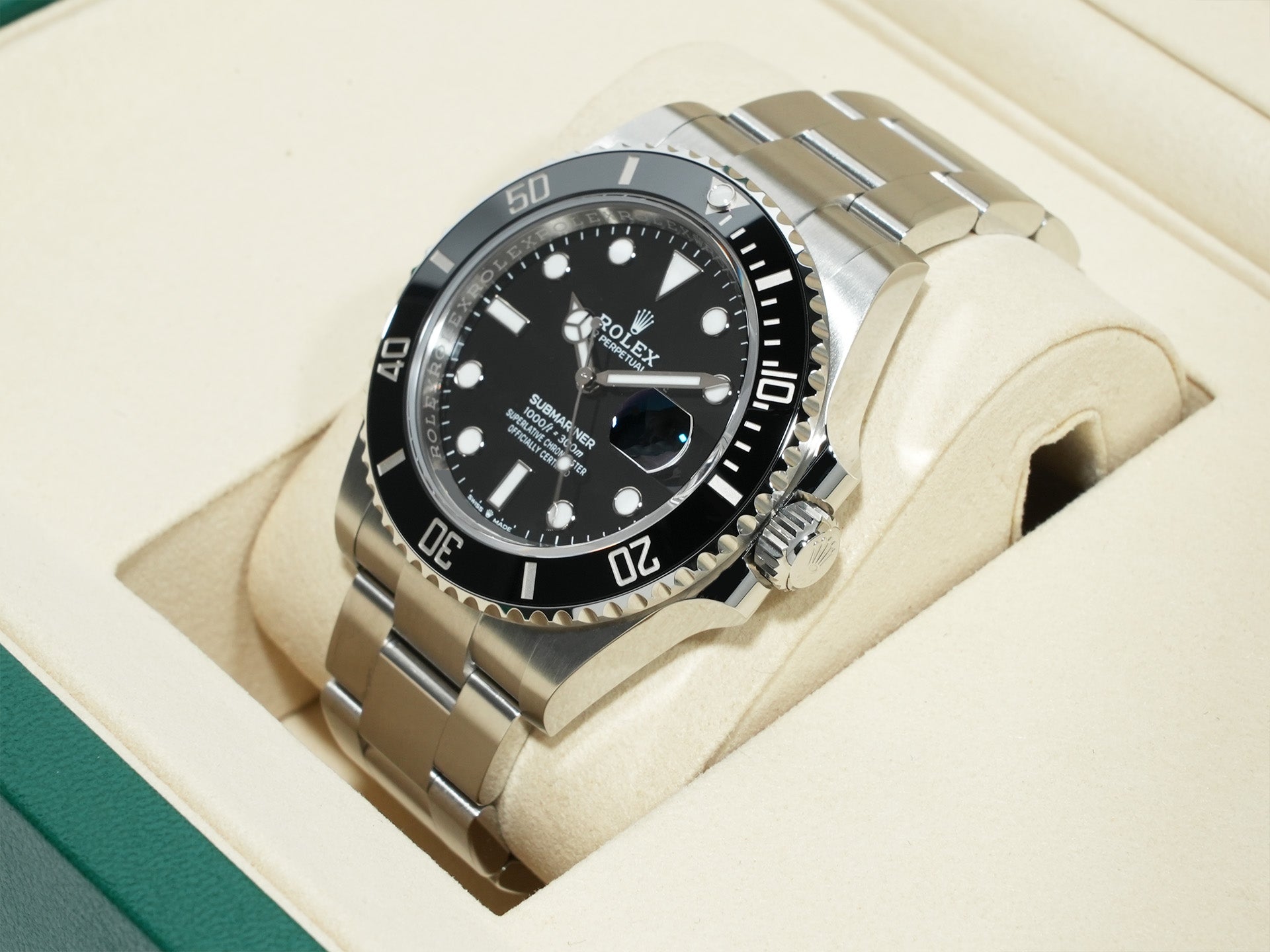 ロレックス サブマリーナー デイト Ref.126610LN ステンレススチール ブラック文字盤 未使用 6nor4q3n