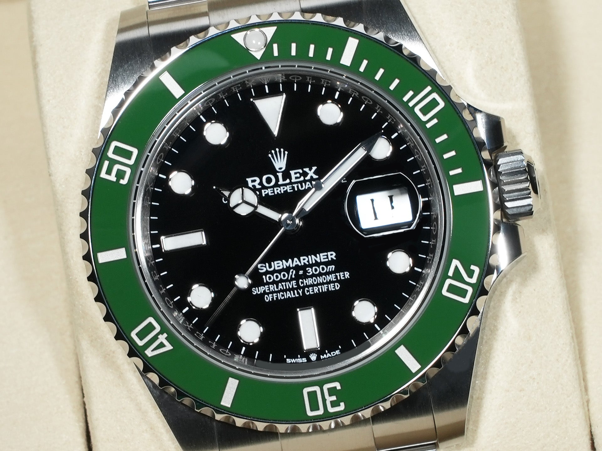 ロレックス サブマリーナー デイト Ref.126610LV ステンレススチール ブラック文字盤 未使用 facwqred