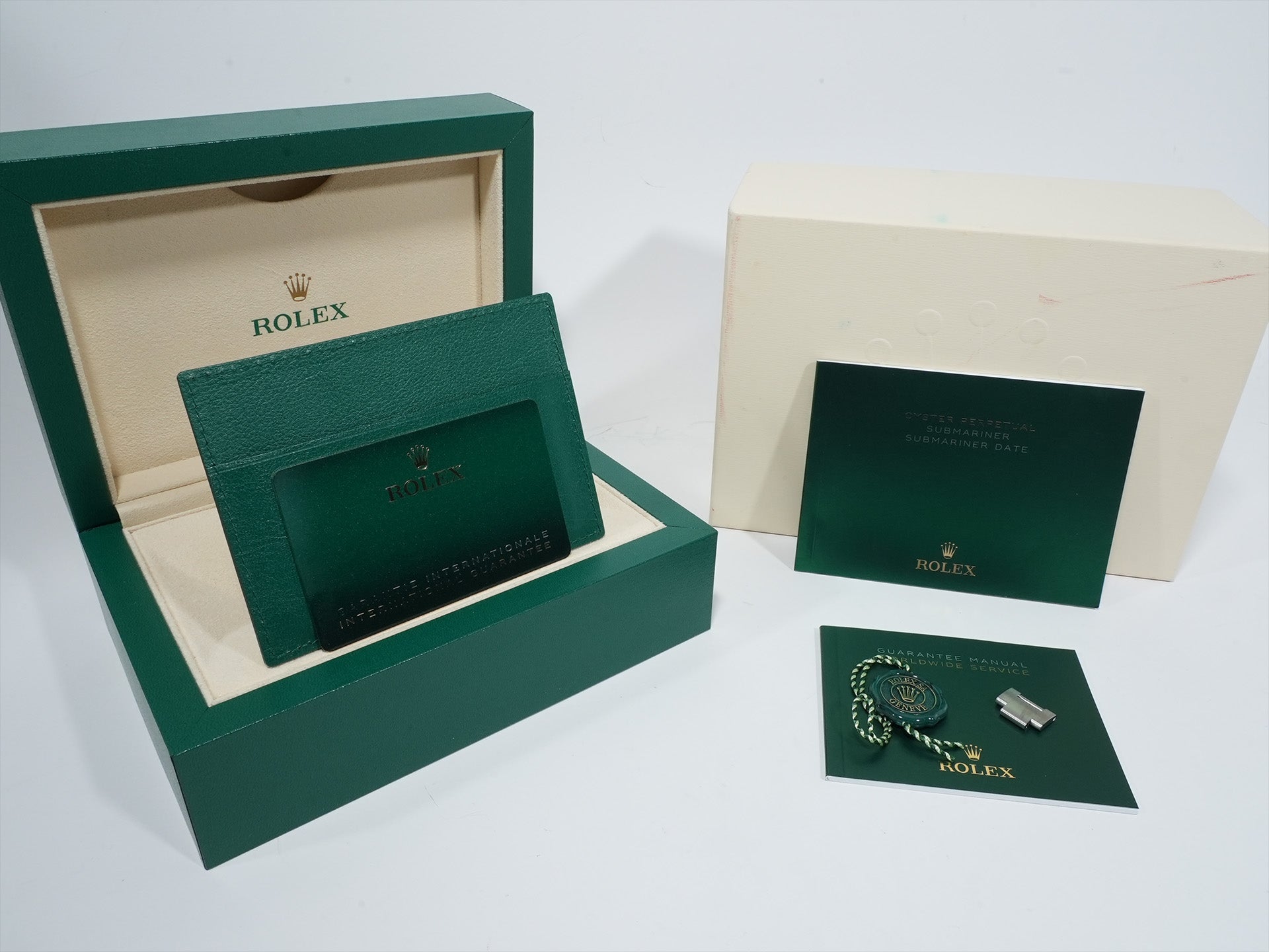 ロレックス サブマリーナー デイト Ref.126610LV ステンレススチール ブラック文字盤 中古 7ho9zoo8