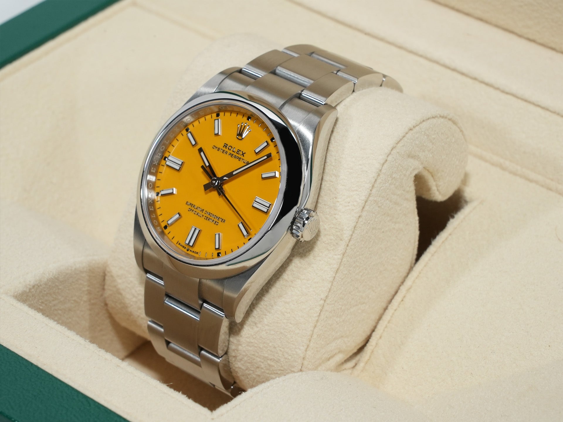 ロレックス オイスターパーペチュアル36 Ref.126000 ステンレススチール イエロー文字盤 美品 atbq22oq