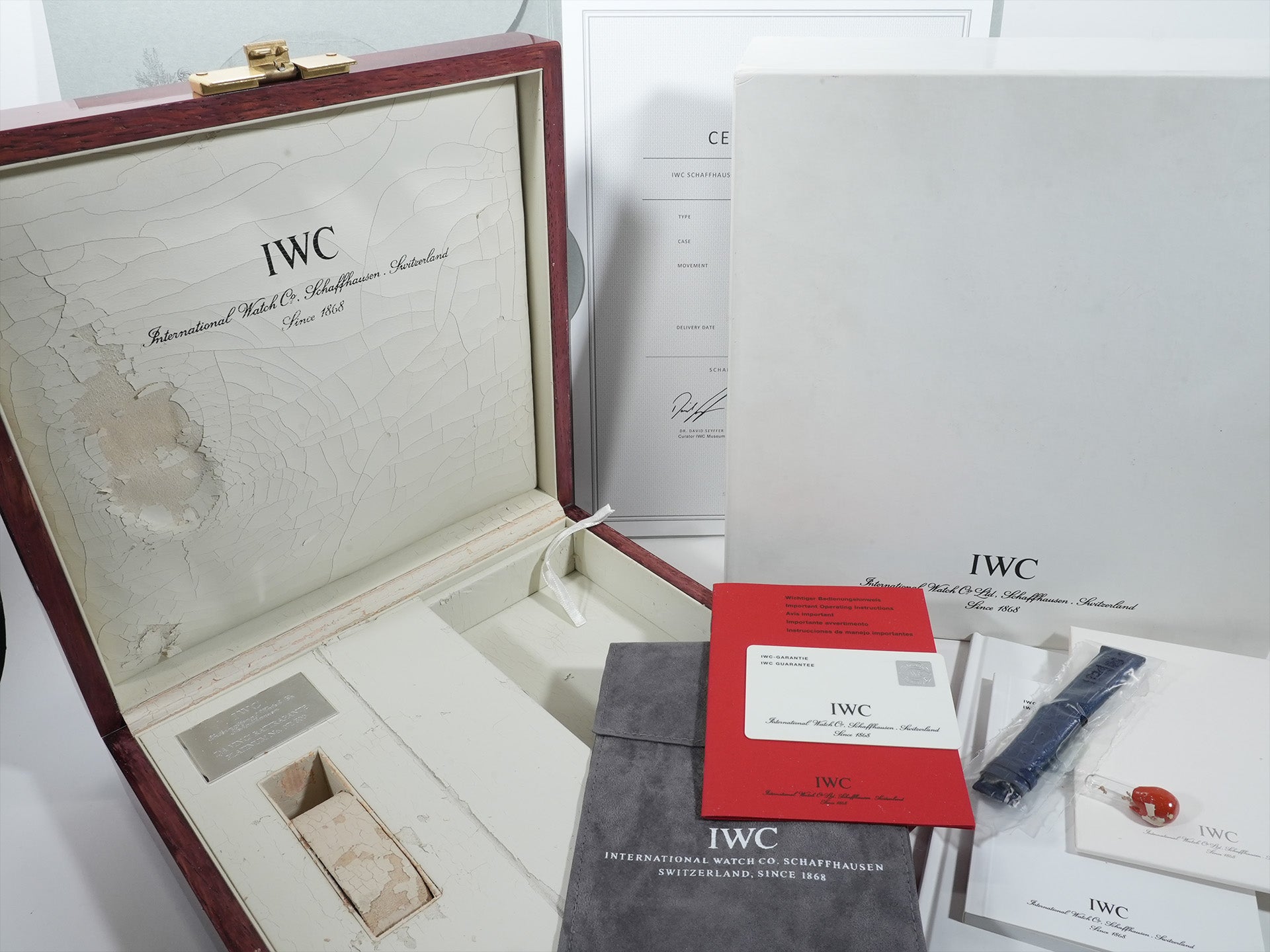 IWC ダ・ヴィンチ パーペチュアルカレンダー クロノグラフ ラトラパンテ Ref.3754 プラチナ ブルー文字盤 美中古 nrh5xu58