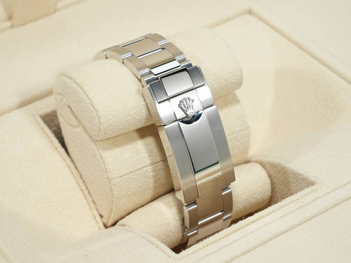 ロレックス デイトナ Ref.126506 プラチナ アイスブルー文字盤 未使用 koxss4rz