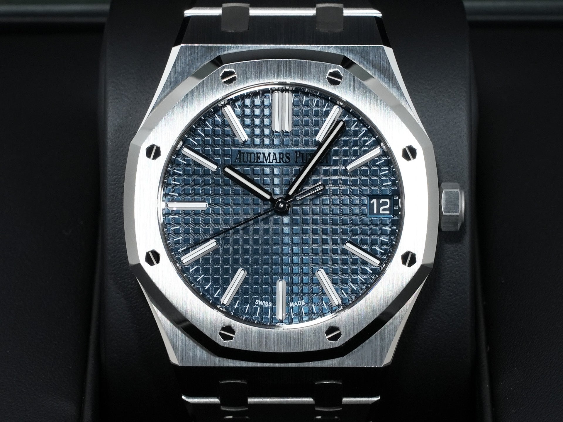 オーデマピゲ ロイヤルオーク 50周年記念 Ref.15510ST.OO.1320ST.01 ステンレススチール ブルー文字盤 美中古 fumhx8hx