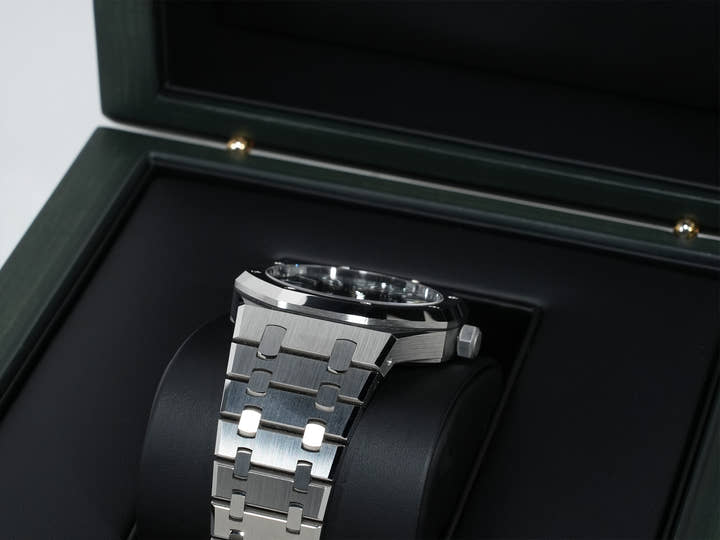 オーデマピゲ ロイヤルオーク 50周年記念 Ref.15510ST.OO.1320ST.01 ステンレススチール ブルー文字盤 美中古 fumhx8hx