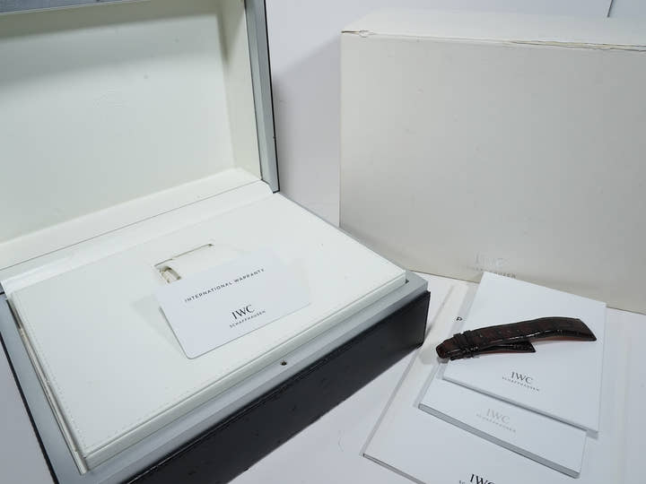 IWC ポルトギーゼ トゥールビヨン Ref.IW546301 ホワイトゴールド グレー文字盤 美中古 fdiw34vi