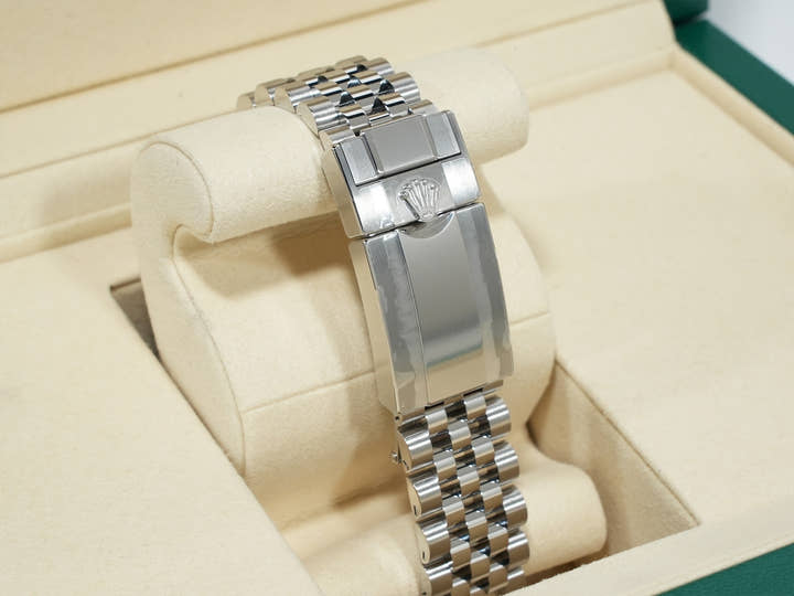 ロレックス GMTマスターII Ref.126710BLNR ステンレススチール ブラック文字盤 ジュビリーブレスレット 未使用 iz8ciuht