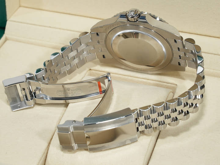 ロレックス GMTマスターII Ref.126710BLNR ステンレススチール ブラック文字盤 ジュビリーブレスレット 未使用 iz8ciuht