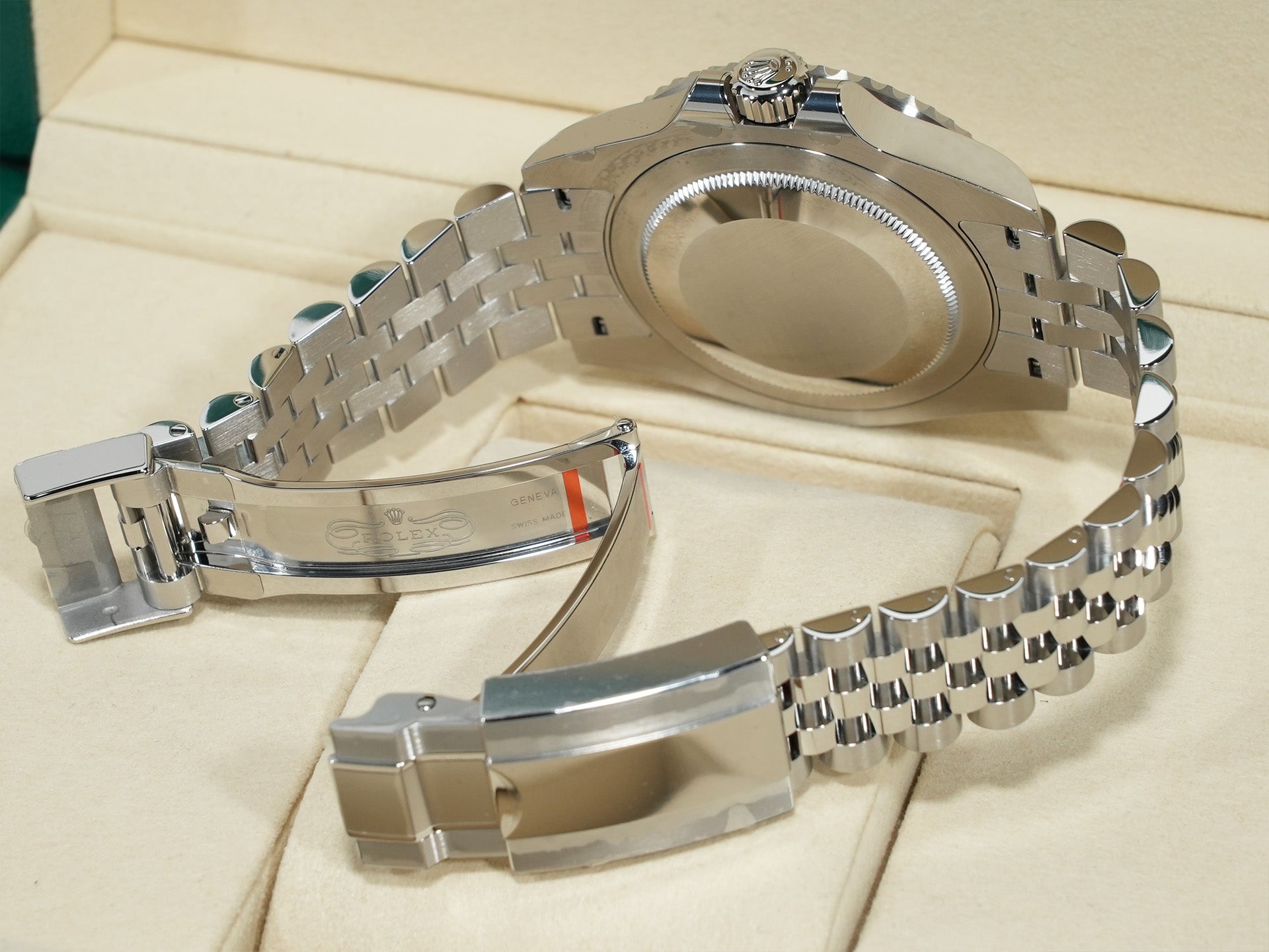 ロレックス GMTマスターII Ref.126710BLNR ステンレススチール ブラック文字盤 ジュビリーブレスレット 未使用 iz8ciuht