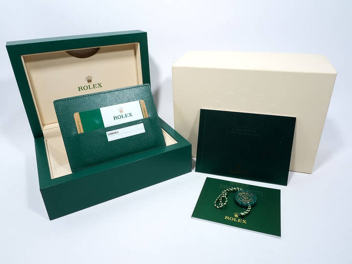 ロレックス サブマリーナー デイト Ref.116610LV ステンレススチール グリーン文字盤 美品 k7tpi4k4