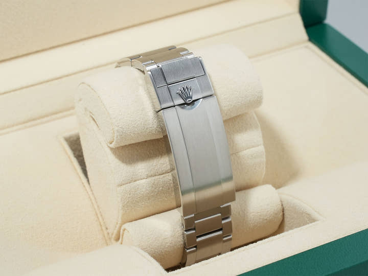 ロレックス サブマリーナー デイト Ref.116610LV ステンレススチール グリーン文字盤 未使用 iv6uor45