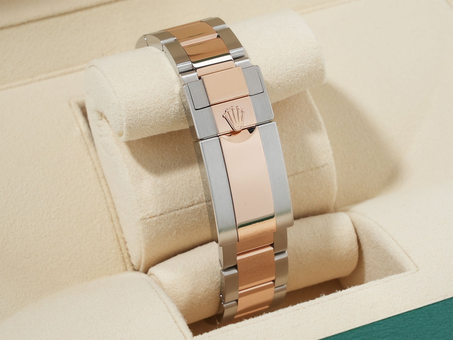 ロレックス ヨットマスター40 Ref.126621 ステンレススチール/エバーローズゴールド チョコレート文字盤 中古 yc75f7pz