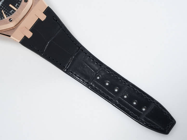 オーデマピゲ ロイヤルオーク Ref.15400OR.OO.D002CR.01 ピンクゴールド ブラック文字盤 中古 kk9pfqiv