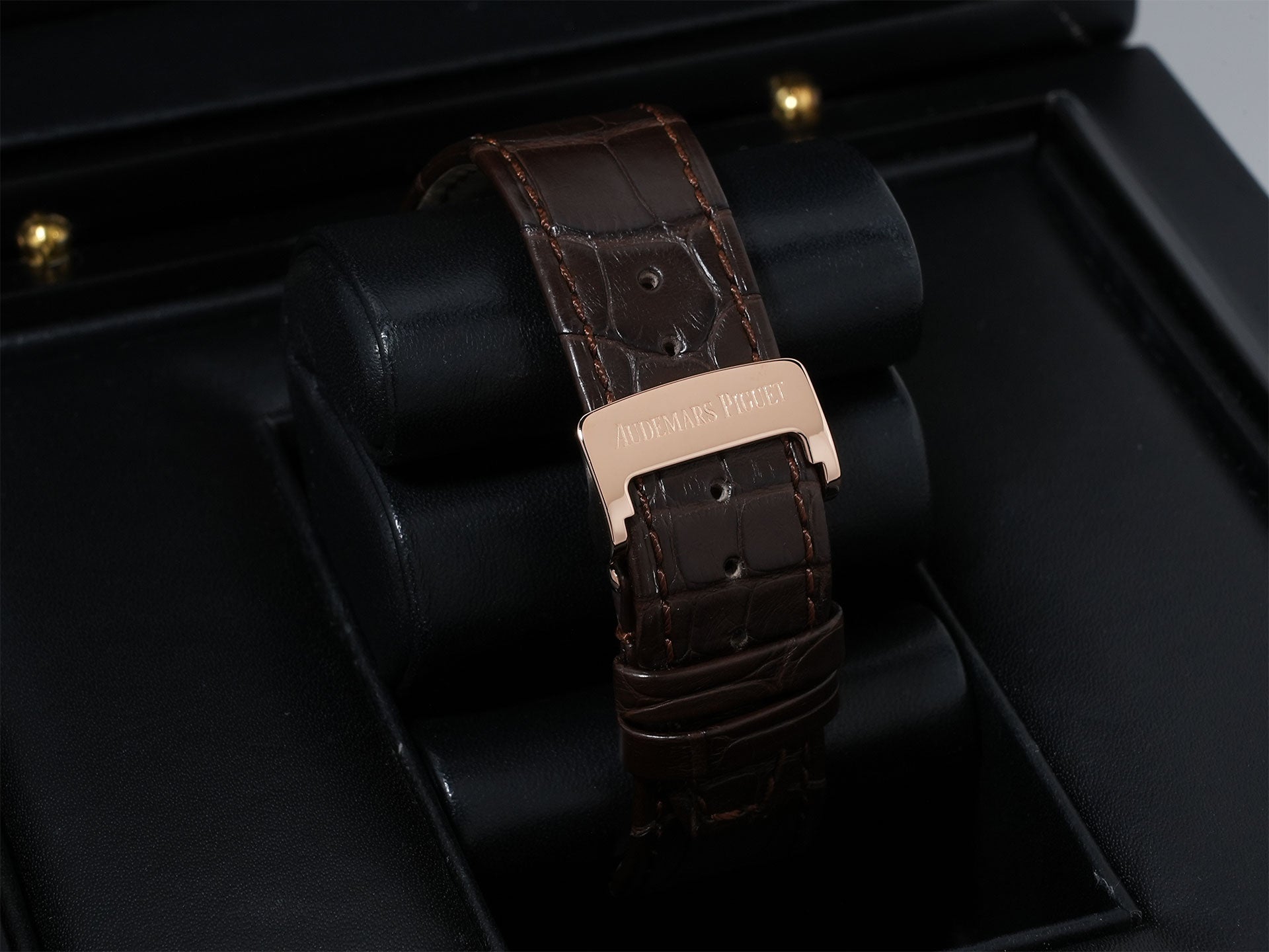 オーデマピゲ ロイヤルオーク Ref.15400OR.OO.D088CR.01 ピンクゴールド シルバー文字盤 美品 vot58uh9