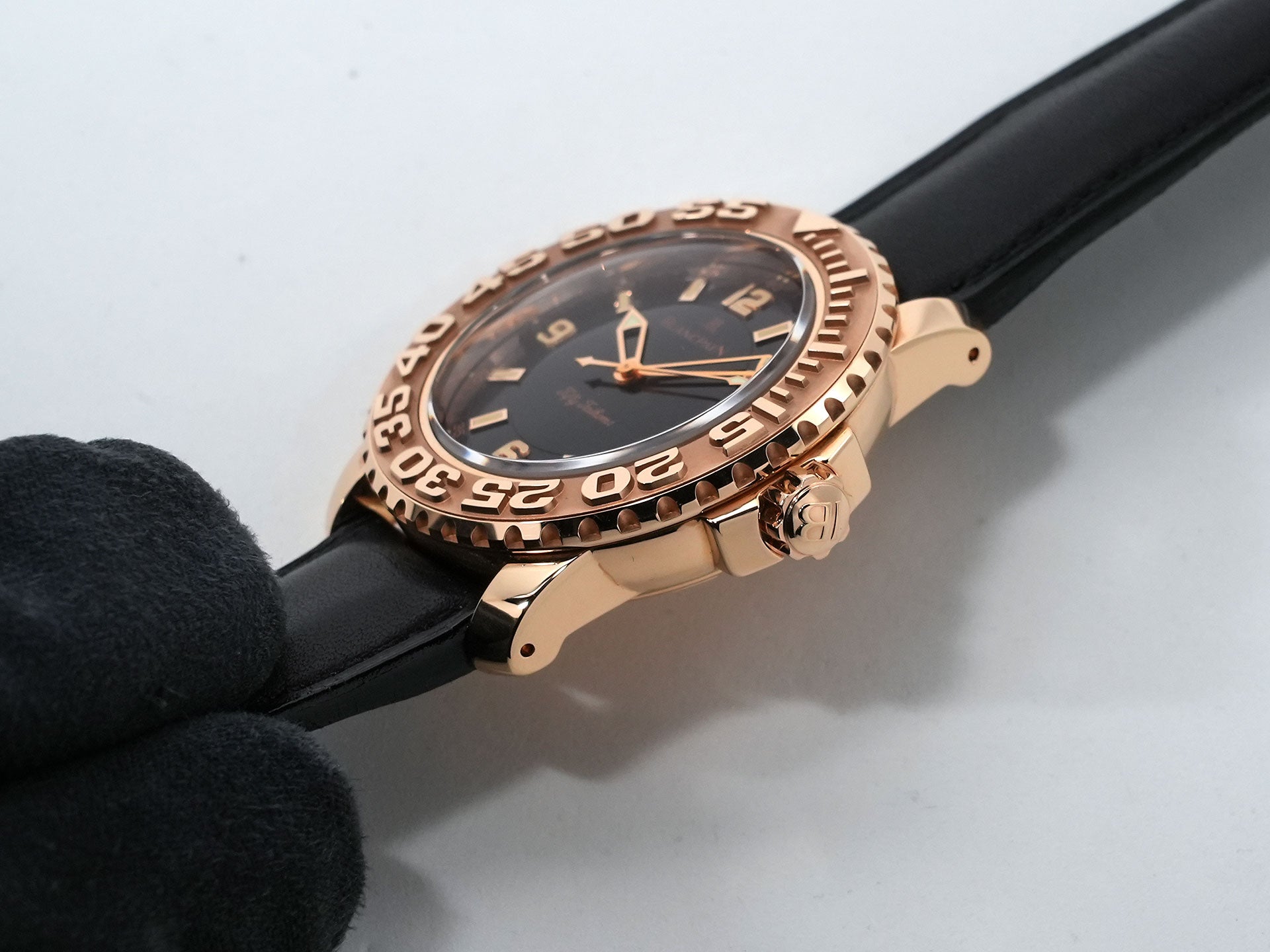 ブランパン フィフティ ファゾムス Ref.2200-3630-63B イエローゴールド ブラック文字盤 中古 o7bm3jih