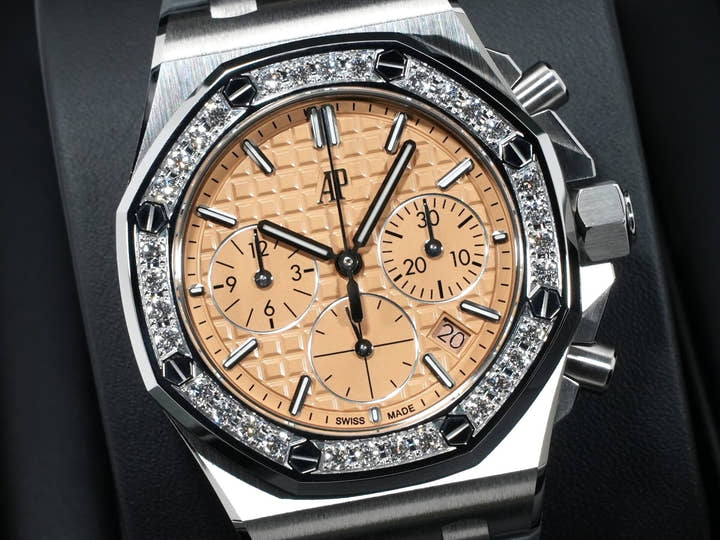 オーデマピゲ ロイヤルオーク オフショア クロノグラフ Ref.26231ST.ZZ.A178CA.01 ステンレススチール サーモン文字盤 未使用 qobqc7f7