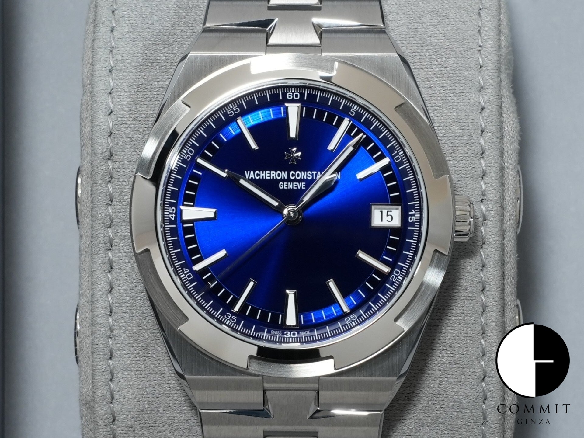 ヴァシュロンコンスタンタン オーヴァーシーズ オートマティック Ref.4520V/210A-B128 ステンレススチール ブルー文字盤 未使用 54mjubp7
