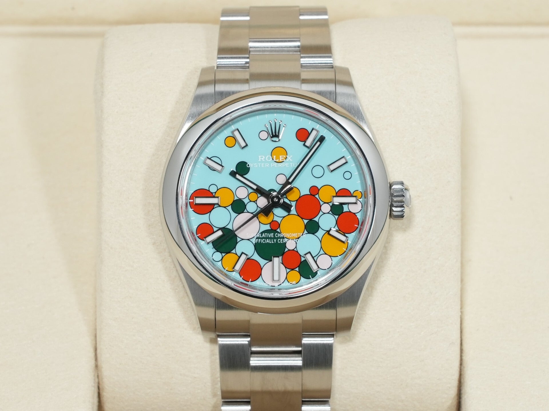 Rolex Oyster Perpetual 31 Ref. 277200 Stainless Steel Celebration Motif Dial Unused zn983qym