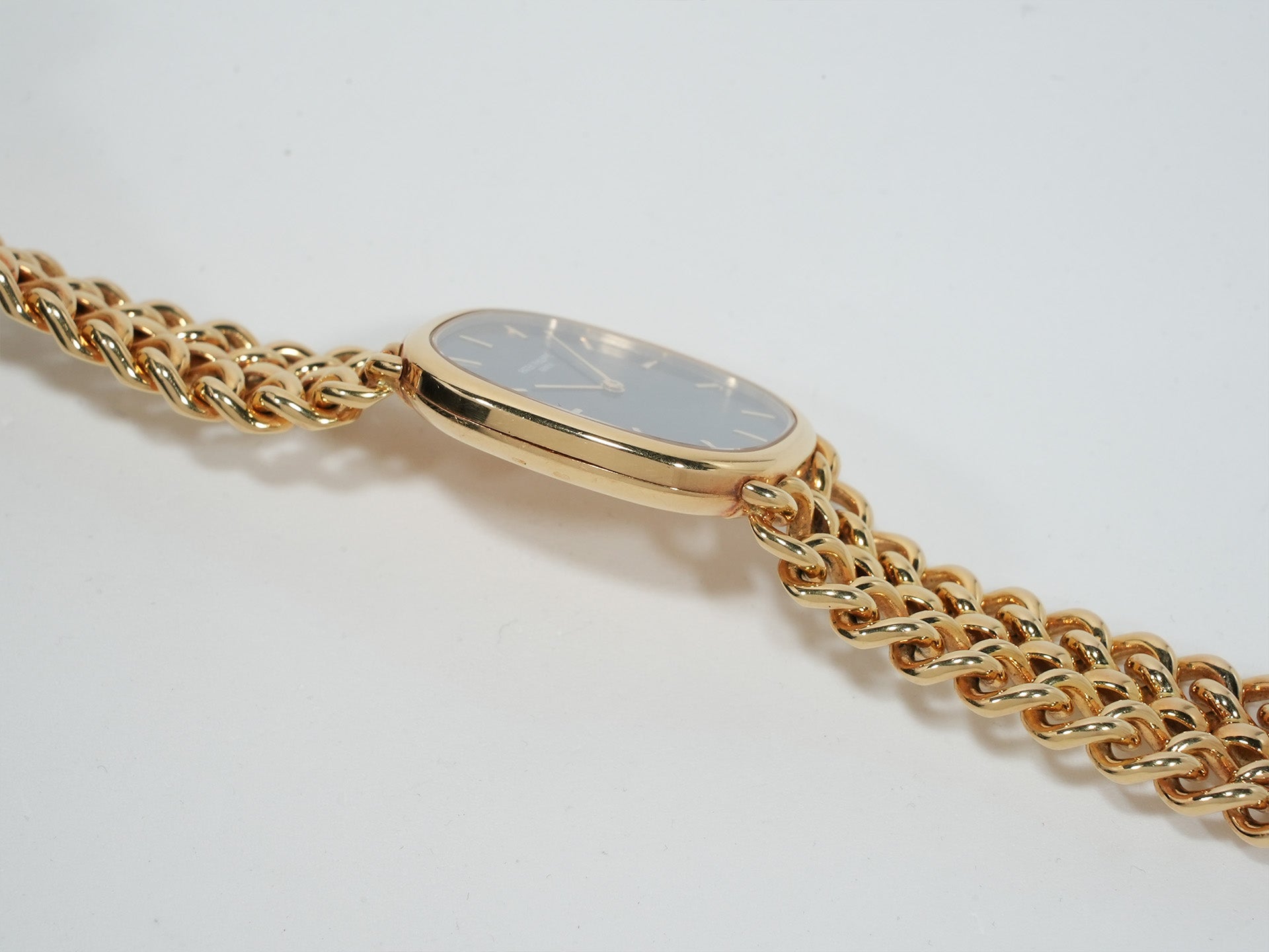 パテックフィリップ ゴールデンエリプス Ref.3738/119 イエローゴールド ブルー文字盤 中古 ee5h2r4i