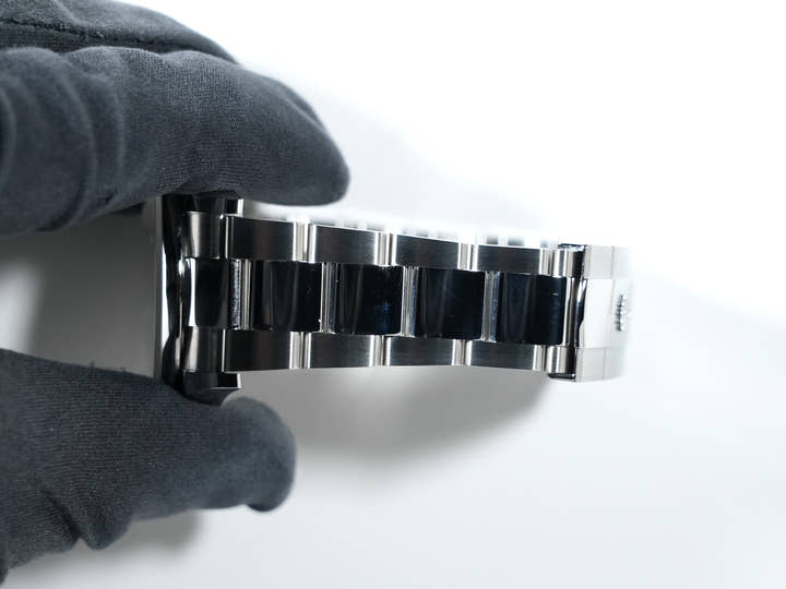 Rolex Datejust 36 Ref. 126200 Stainless Steel Silver Dial Oyster Bracelet Excellent Condition 9ipwviad