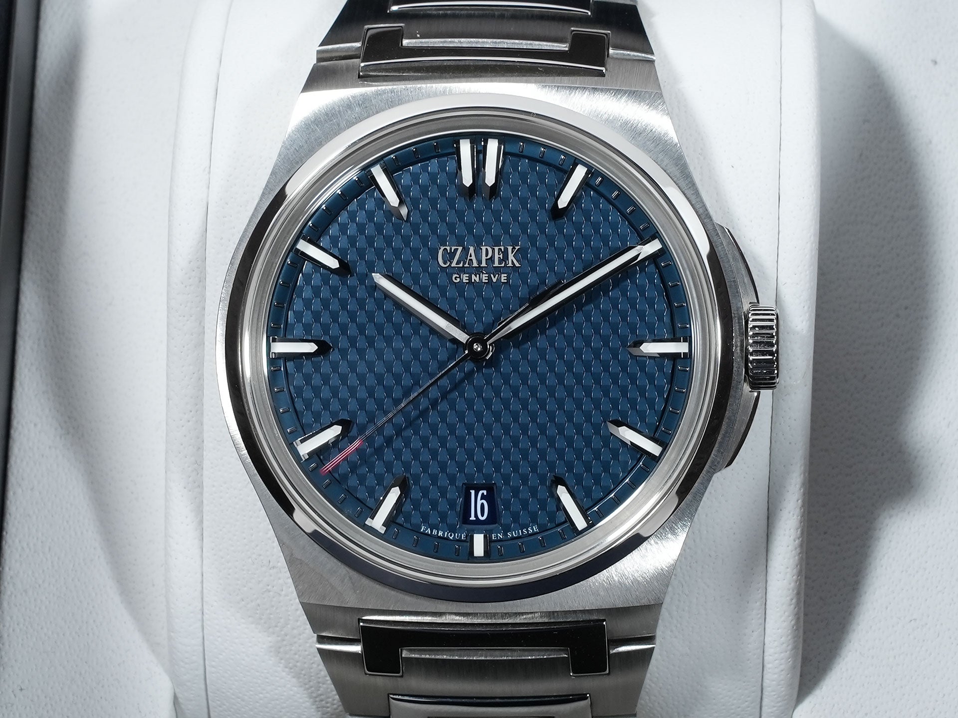 チャペック アンタークティック パサージュ ドゥ ドレーク Ref.- ステンレススチール ディープブルー文字盤 美中古 tah4oz72