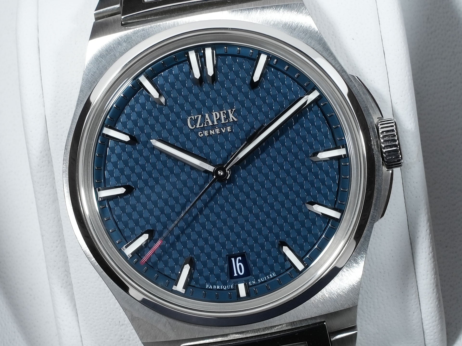 チャペック アンタークティック パサージュ ドゥ ドレーク Ref.- ステンレススチール ディープブルー文字盤 美中古 tah4oz72