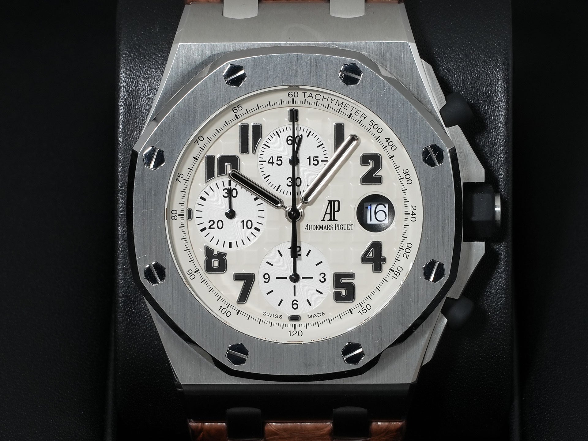 オーデマピゲ ロイヤルオーク オフショア クロノグラフ サファリ Ref.26170ST.OO.D091CR.01 ステンレススチール アイボリー文字盤 中古 63yb8jsw