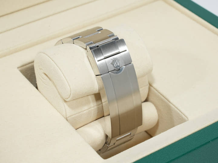 ロレックス サブマリーナー デイト Ref.126610LV ステンレススチール ブラック文字盤 未使用 yitik64c