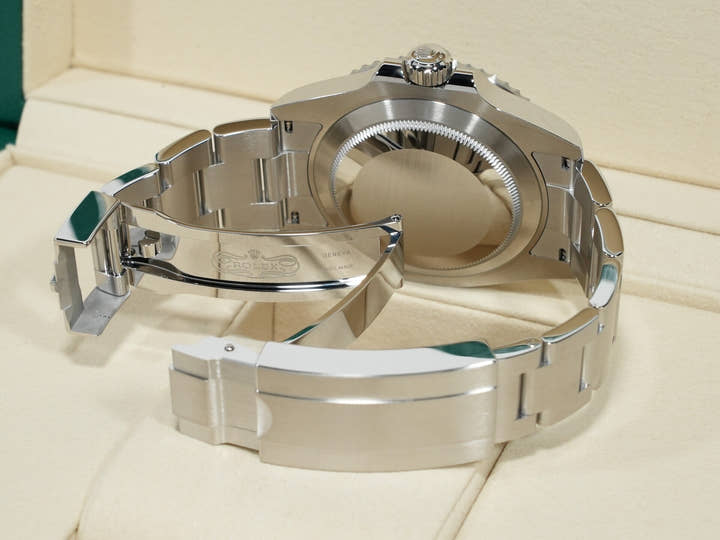 ロレックス サブマリーナー デイト Ref.126610LV ステンレススチール ブラック文字盤 未使用 yitik64c